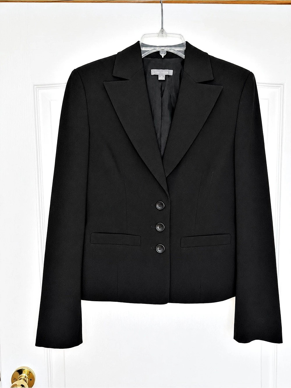 Ann Taylor Black Blazer Like New
